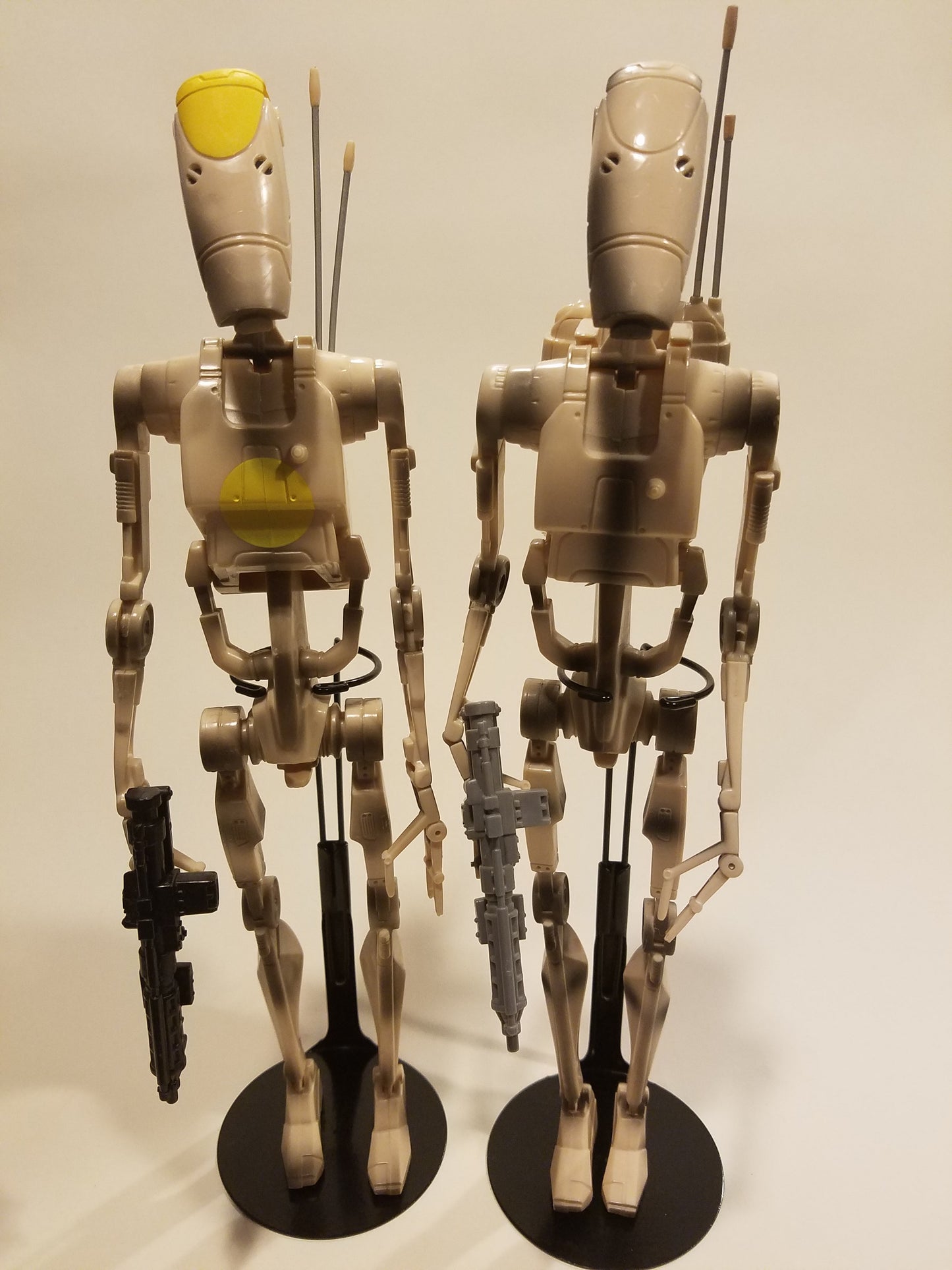 Battle Droid Commander (Yellow Dot) - 12-Inch Collectors Series Action Figure