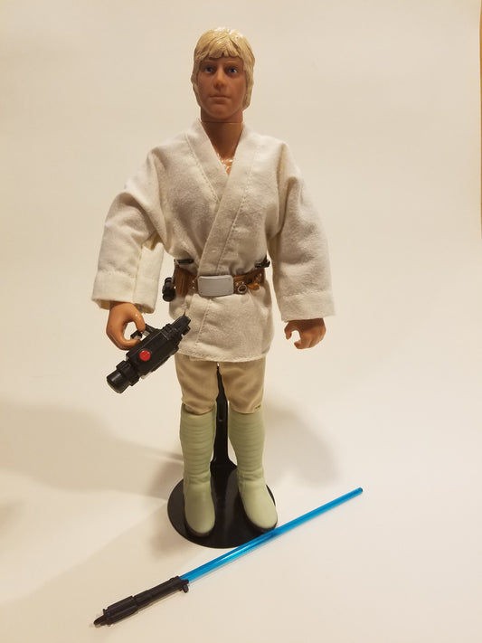 Luke Skywalker (Tatooine Farmboy) - 12-Inch Collectors Series Action Figure