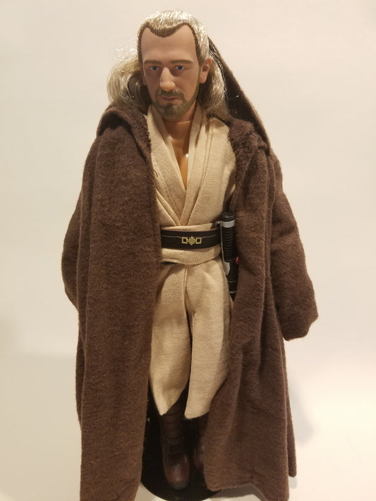 Qui Gon Jinn - 12-Inch Collectors Series Action Figure